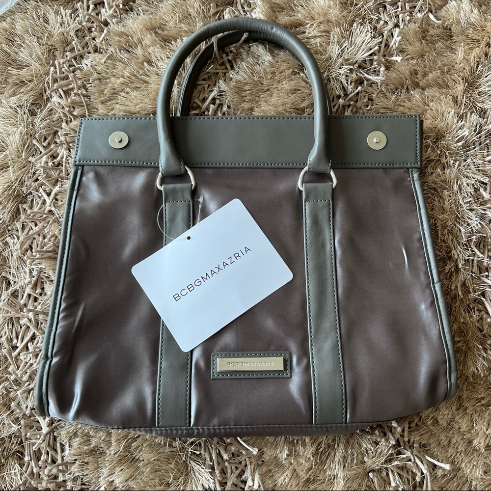 2/$15❤️Brand New BCBG bag